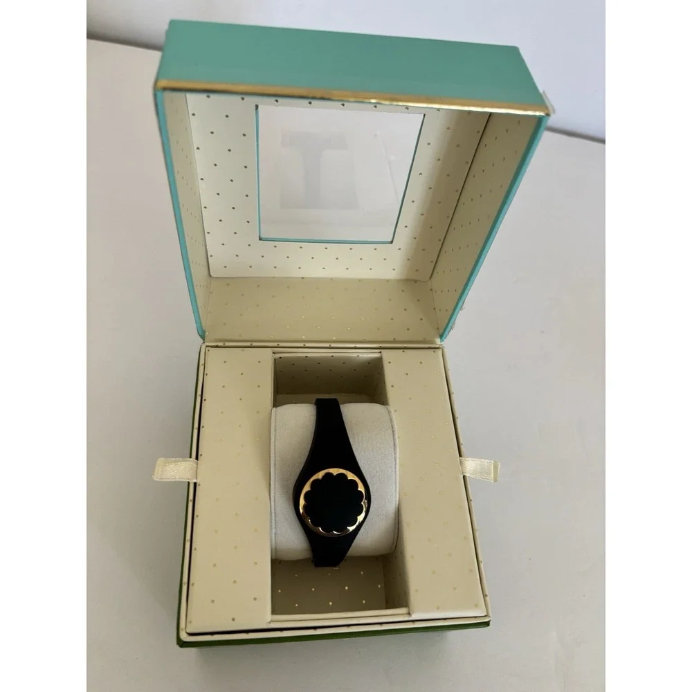 READ Kate Spade Scallop KSA31203 Women's Activity Fitness Tracker Bracelet BLACK